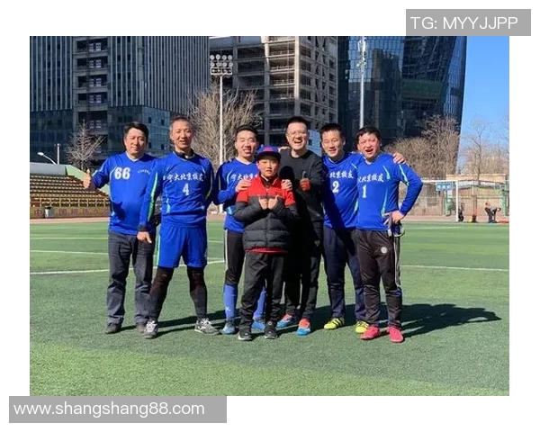 足球天才巧克力的崛起之路与背后的励志故事