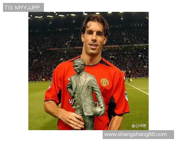 足球六大球星传奇人物解析与他们的时代风云变化